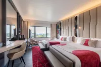 Disney Hotel New York - the Art of Marvel Hotels near Disneyland Paris