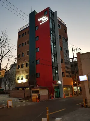 Daegu Midtown Hostel Hotels in Teagu