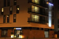 Novotel Suites Rouen Normandie Hotels near Rouen Cathedral
