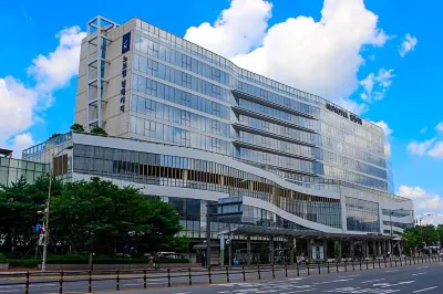 Novotel Ambassador Suwon Hotels near Ajou University