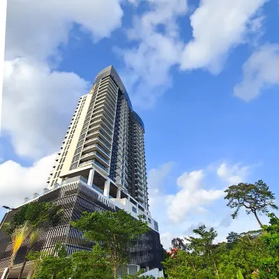 Ramada Suites by Wyndham The Straits Johor Bahru Hotel berhampiran CIQ Street