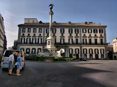 Palazzo Alabardieri Hotels in Naples