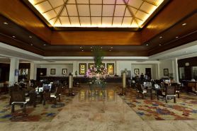 Waterfront Airport Hotel and Casino – Mactan