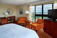 Ottawa Marriott Hotel Các khách sạn gần Laurier House National Historic Site of Canada