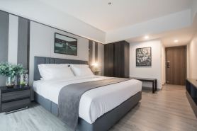 12 the Residence Hotel & Apartment