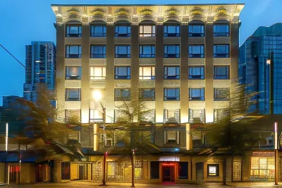 Quality Inn & Suites Downtown Vancouver Hotels near Stanley Park