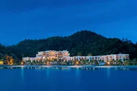 The St. Regis Langkawi Hotel berhampiran Kompleks Pekan Rabu