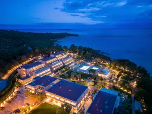 Royal Paradise Beach Resort & Spa