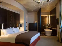 Sofitel Montevideo Casino Carrasco & Spa Hoteles cerca de Museo del Gaucho y de la Moneda