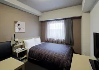 Hotel Route-Inn Nagoya Higashi Betsuin Hotels near Sugi Pharmacy(LaLaport Nagoya Minato AQULS Store)