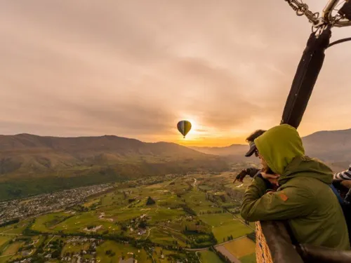  Queenstown New Zealand: Outdoor Paradise Will Make Your Adrenaline Soar.