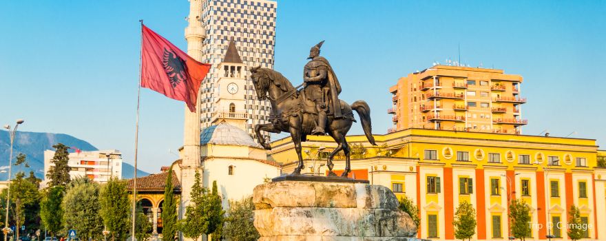Skanderbeg Square