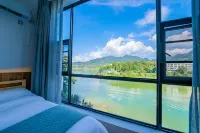 Dongjiang Lake Left Bank Homestay Hotels in Zixing