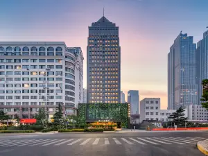 Crystal  Hotel Qingdao May Fourth Square Seaview