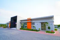 Hangouts Urban Eco Langkawi Hotel di Pantai Tanjung Rhu