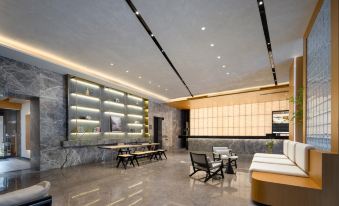 Yangzhou Slender West Lake Vientiane Hui Atour X Hotel