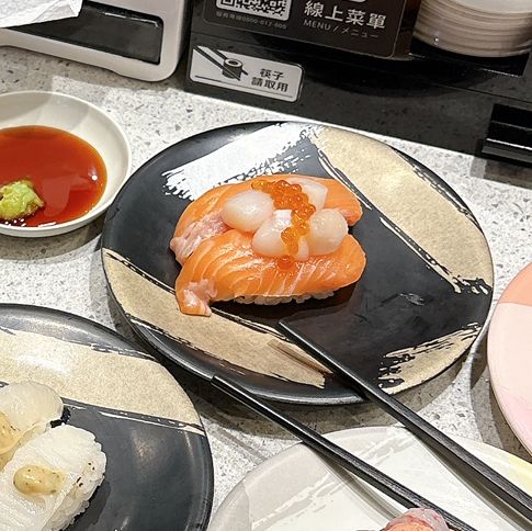 好多特別唔同款式嘅壽司🍣