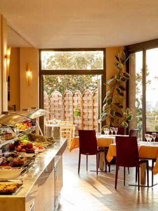 🌟 Greek Getaway: Spa Luxury & Sea Views in Nea Moudania 🌊✨