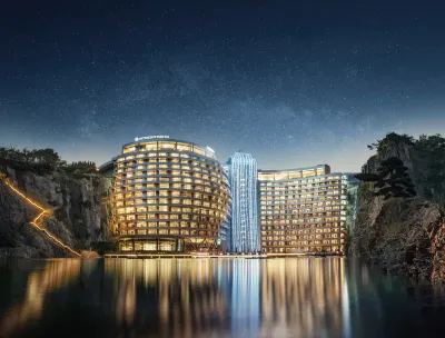 InterContinental Shanghai Wonderland Hotel berhampiran Bonsai Garden