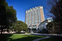 Radisson Collection Hotel,Xing Guo Shanghai Hotels near Shanghai South Railway Station
